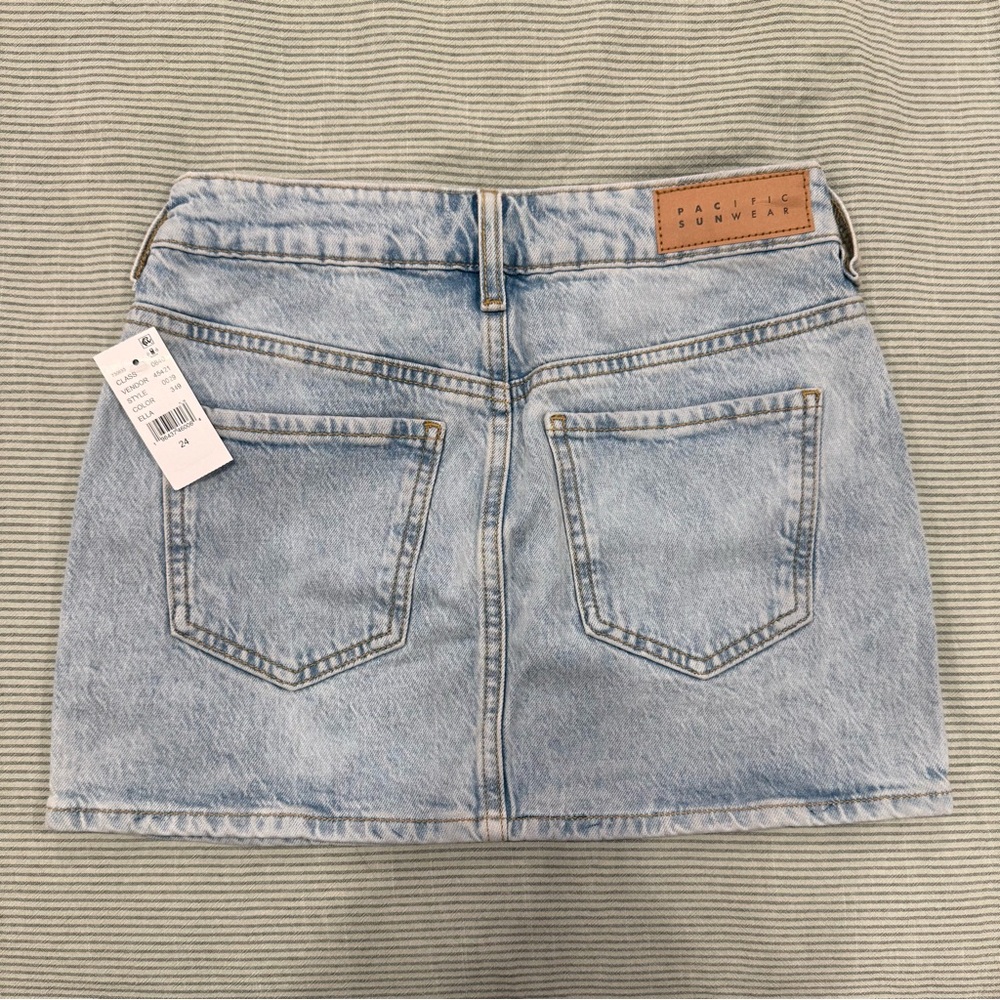PacSun Light Blue Denim Skirt NWT - Picture 2 of 3